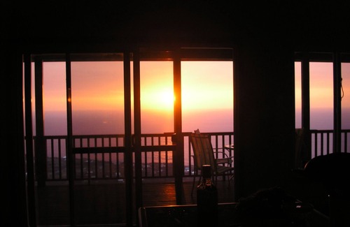 Captain Cook House | Incredible Views!
