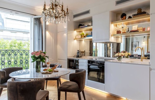 Quartier du Gros-Caillou Apartment | Incredibly Romantic Light Filled 1 Bed w/Balcony, Amazing Eiffel View