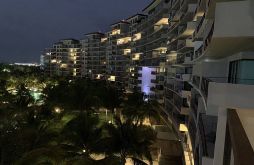 Granjas del Marques Apartment | Increible departamento en la Isla Residences