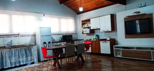 Extrema House | Incrivel chacara com pisc e churrasq em Extrema MG