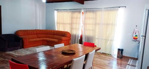 Extrema House | Incrivel chacara com pisc e churrasq em Extrema MG