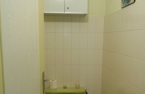 La Roche-sur-Yon Apartment | Independent apartment in pretty house well located in Roche s / Yon and in Vendée