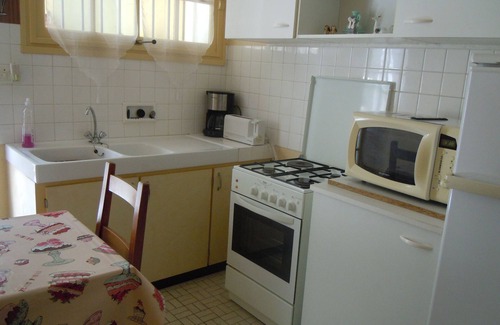 La Roche-sur-Yon Apartment | Independent apartment in pretty house well located in Roche s / Yon and in Vendée