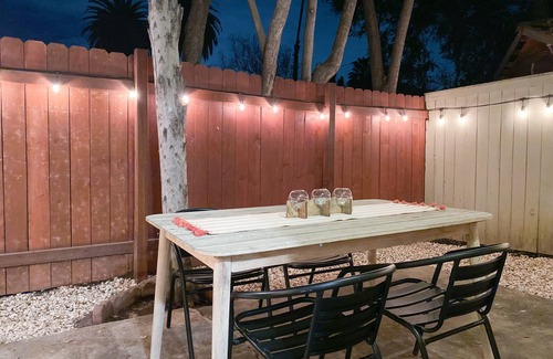 Beverly Grove House | Independent guest house in West Hollywood