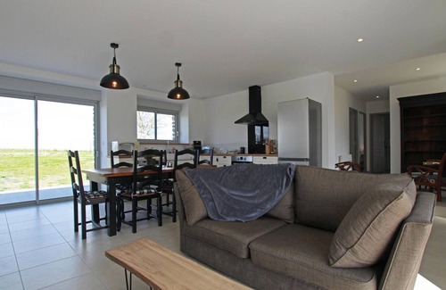 Pontorson Cottage | Independent house 3 bedrooms, closed garden, near Mont St-Michel