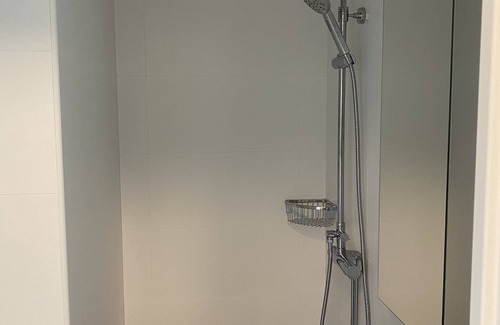 Solna Apartment | Independent studio close to Mall of Scandinavia