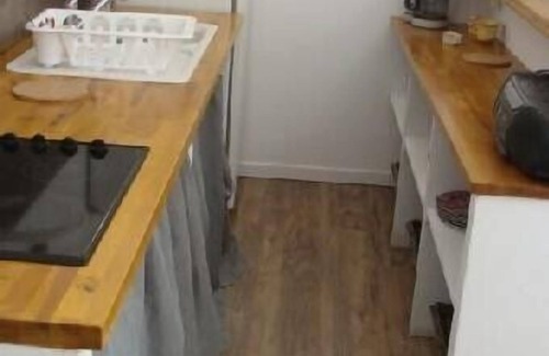 Hyeres City Centre Apartment | Independent studio rental HYERES For 2 Persons (In House) Setting Bucolic