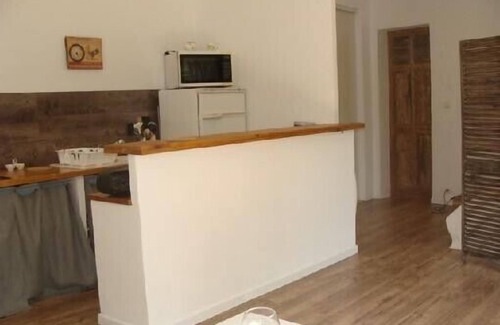 Hyeres City Centre Apartment | Independent studio rental HYERES For 2 Persons (In House) Setting Bucolic