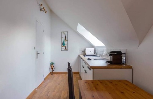 Pleuven Apartment | Independent studio with terrace & private SPA - near Bénodet