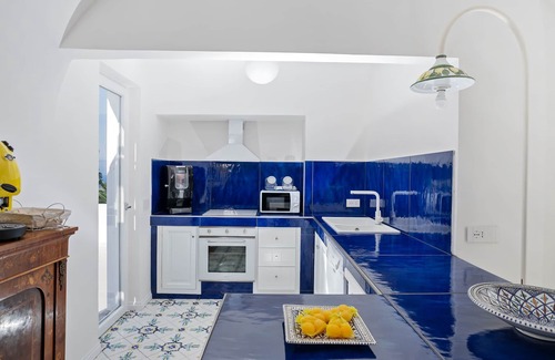 Anacapri Villa | Independent Villa 10 minutes from the Blue Grotto