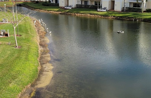 Ocean Side Village Condo | Indialantic Florida/Melbourne/Indian Harbour beach 32903