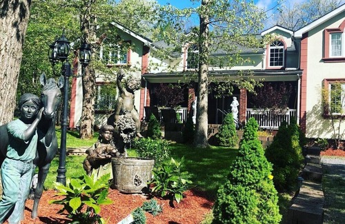 Albrightsville House | INDIAN MOUNTAIN GETAWAY Book Me and You Will Love Me!