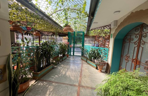 Suba Apartment | INDIAN PALACE HOTEL BOUTIQUE 201