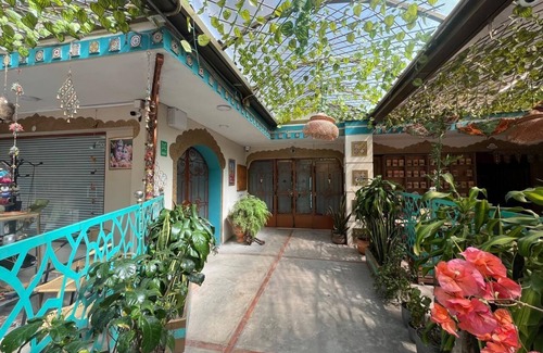 Suba Apartment | INDIAN PALACE HOTEL BOUTIQUE 201