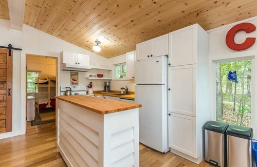 Port Carling House | Indian River Respite Lake Rosseau 3 Bedroom cottage in Port Carling