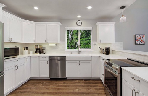 Indianola House | Indianola Cedar House - 2024 New Build ! Wraparound Deck + Quality finishes