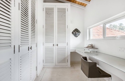 Boossa Villa | indie beachouse - step out onto the beach