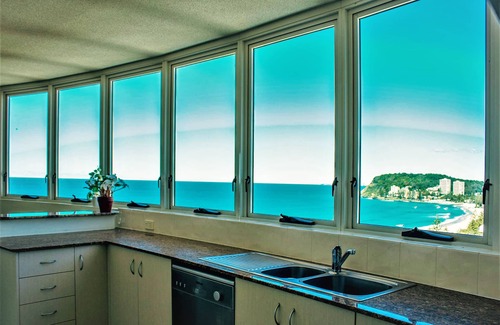Burleigh Heads Apartment | Indigo Blue Beachfront Apartments