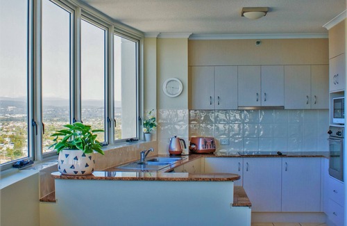 Burleigh Heads Apartment | Indigo Blue Beachfront Apartments