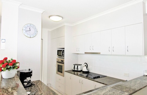 Burleigh Heads Apartment | Indigo Blue Beachfront Apartments