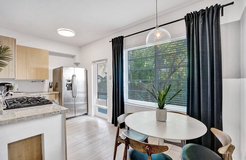 West Avenue Apartment | Indigo Suite 2 bed/2 Bath Miami Beach Lincoln Rd