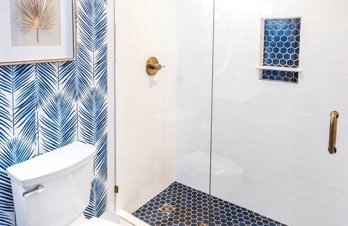 Downtown Charleston Apartment | Indigo Suite at 360 King