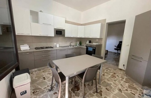 Custonaci Apartment | Indipendent house with garden in a convenient location