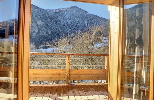 Saint-Jean-dʼAulps Ski Chalet | Individual Chalet Bas Thex