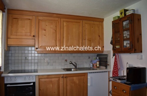 Zinal Ski Chalet | Individual chalet in Zinal - 1 bedrooms with 1 double bed (160x200) - living room - TV broadcasting