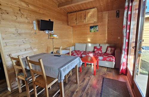 Allevard Ski Chalet | Individual wooden chalet in vacation residence
