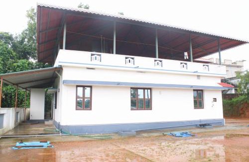 Puttur Villa | INDIVIDULA VILLA AT NELYADY NH 75 NEAR TO DHARMASTHALA and KUKKE