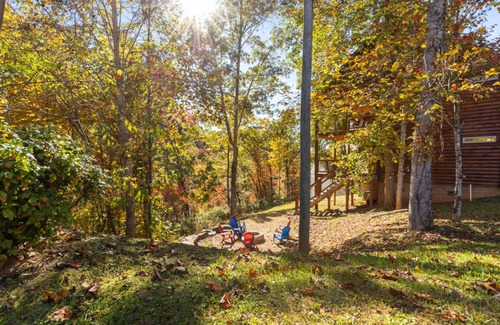 Gatlinburg - Pigeon Forge Cabin | Indoor Pool and Sweeping Views