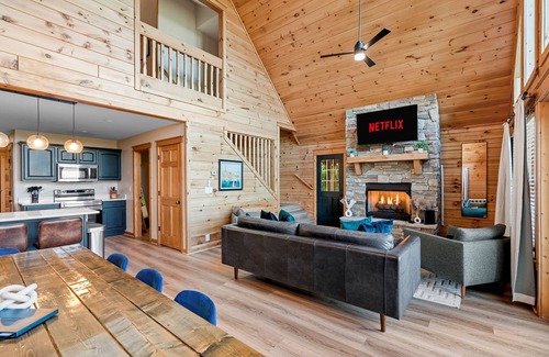 Wolf Laurel Cabin | Indoor Slides ~ Mountain Views ~Game Room ~Hot Tub