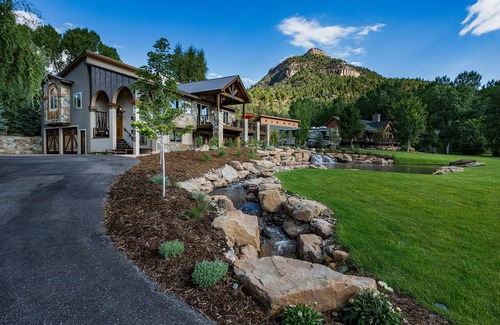 Hermosa House | Indulge in complete Luxury! You wont regret it! Book dates before there gone.