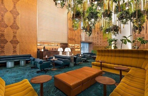 Financial District Hotel | Indulge in Home Like Comfort, Dog-friendly, Near Walt Disney Concert Hall