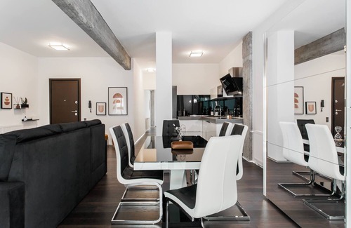 Ampelokipoi Apartment | Industrial 1BR Apartment in Ampelokipoi Area