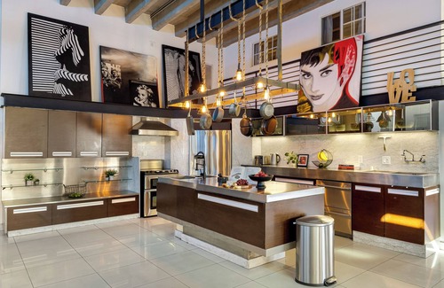 Historic Core House | Industrial-Chic DTLA Loft with Rooftop & City Views | Skyline Lofts by AvantStay