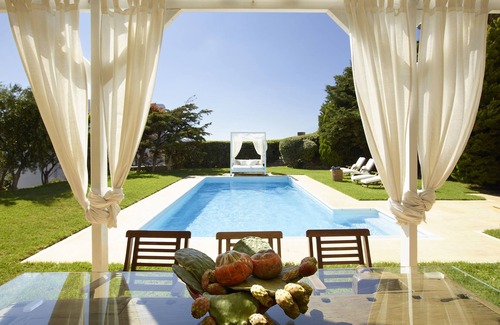 Andros Villa | Infinite Serenity: Villa Etheria – 4 Bed Luxury, Private pool, Gym