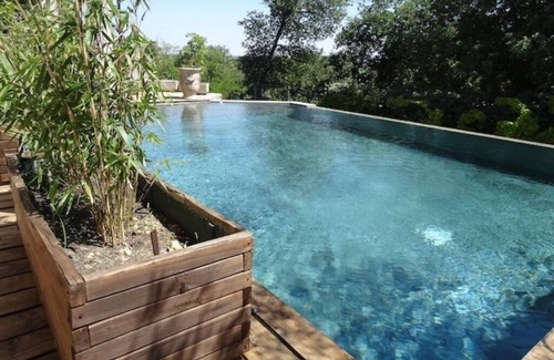 Lezan Villa | Infinity pool