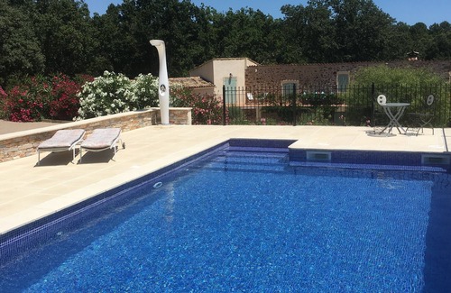 La Garde-Freinet House | Infinity Pool at Stone Built House Stunning Views Perfect for Families Sleeps10