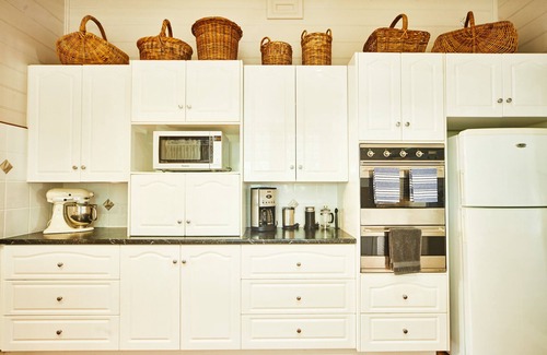 Healesville House | Inglenook Cottage Healesville