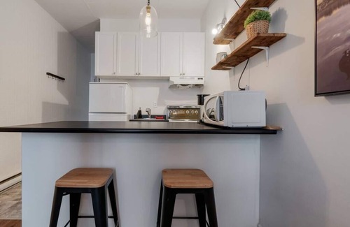 La Cite-Limoilou Apartment | Initial | La cabine | Québec