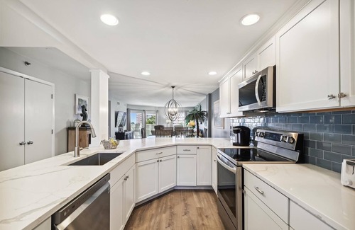 Holiday Isle Condo | Inlet Reef 210 2 Bedroom Condo by RedAwning