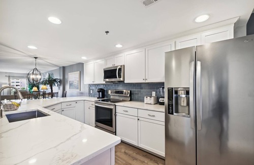 Holiday Isle Condo | Inlet Reef 210 2 Bedroom Condo by RedAwning