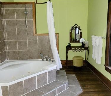 Kingsville Hotel | Inn 31