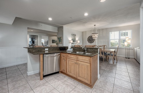 Clipper Cove Condo | Inn at Crystal Beach 301 | by Salt Water Vacations