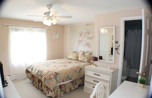 Wilmington House | Inn at Quail Run 4 BR 3 Bath Guest House