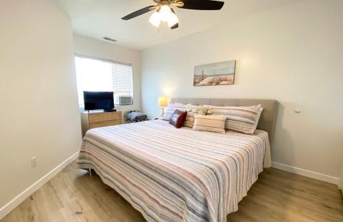Harbor Village House | Inn Building Condo 213 Pet friendly, Patio view