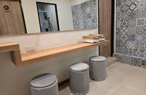 Talat Yot Hotel | Inn De Sea