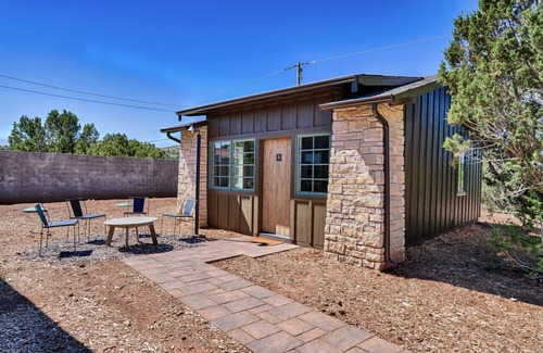 Williams Cabin | Inn History Grand Canyon Cabin 10